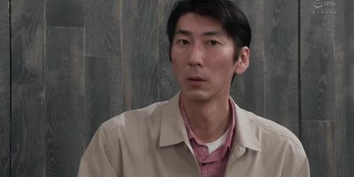 Cheating Video Of A Nude Model Wife Drowning In Shameful Sex With Her Husband's Boss - Iyo Shinohara